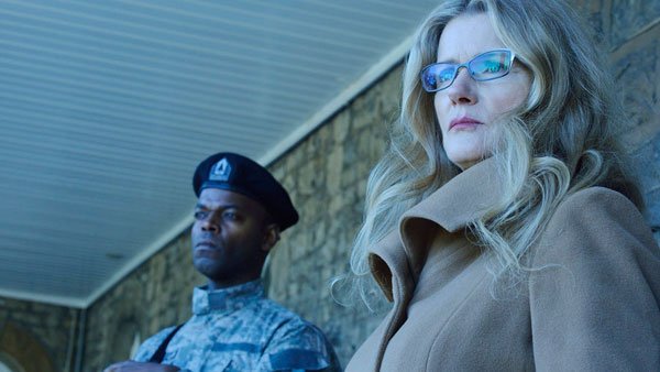 12 Monkeys-Yesterday-1